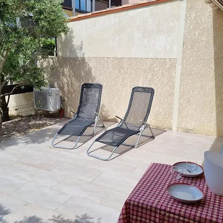 Naturiste Cap D'agde Port Venus 49 Agde